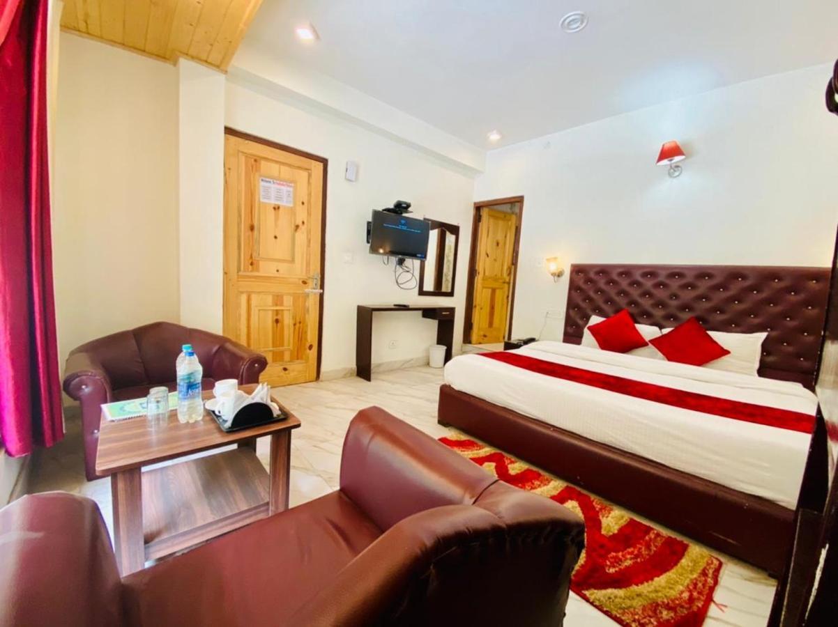 Hotel Hadimba Palace - Near Mall Road Manali  Bagian luar foto