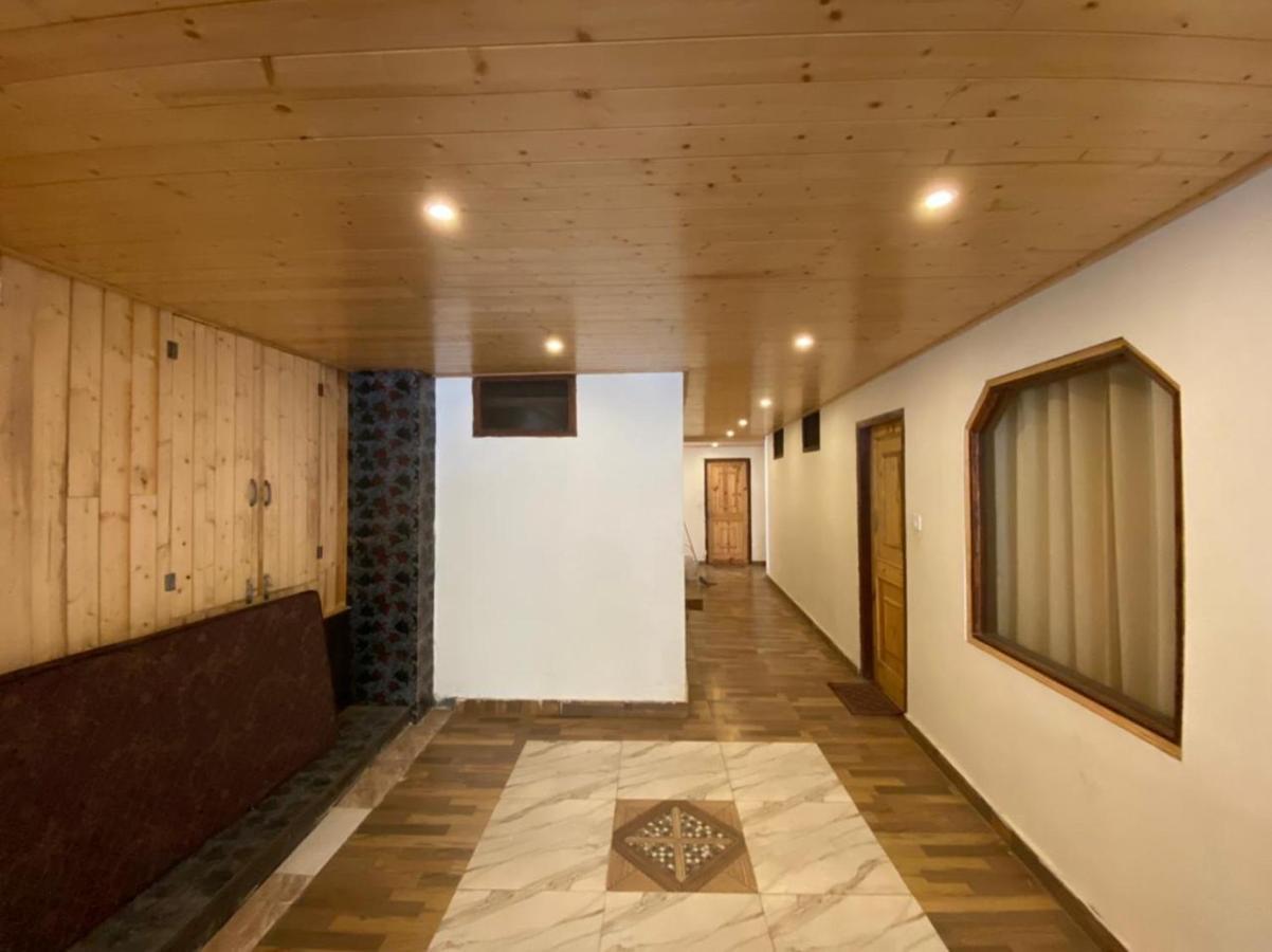 Hotel Hadimba Palace - Near Mall Road Manali  Bagian luar foto
