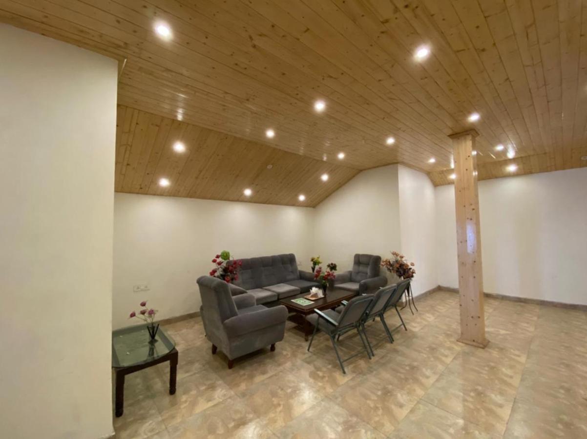 Hotel Hadimba Palace - Near Mall Road Manali  Bagian luar foto