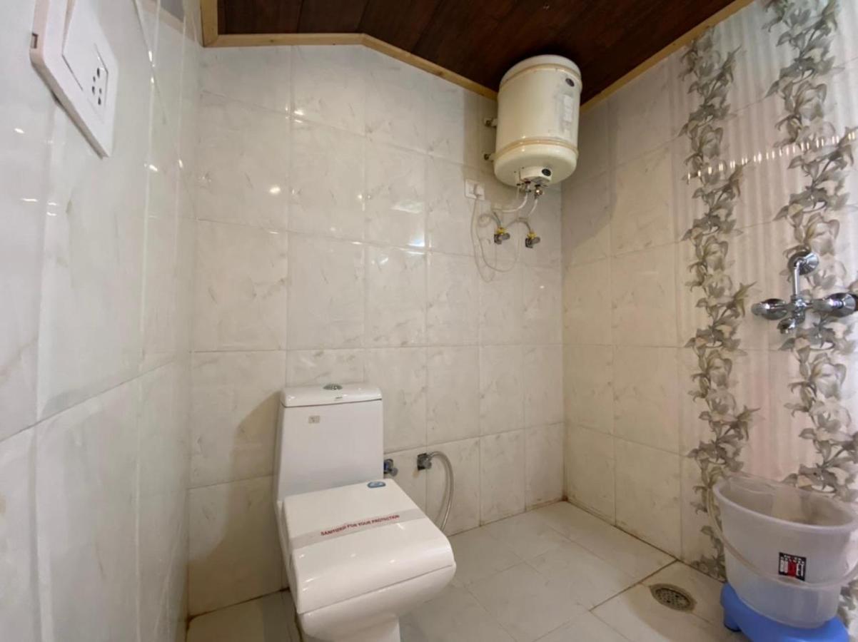 Hotel Hadimba Palace - Near Mall Road Manali  Bagian luar foto